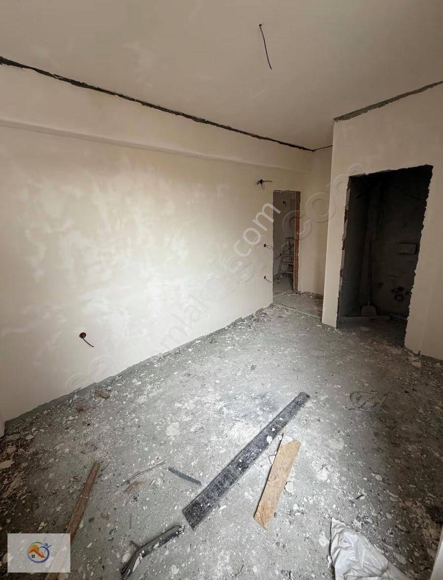Gökalp Mah Satılık 3+1 Daire Ana Cadde Üzeri Köşe Başı Binada - Görsel 12
