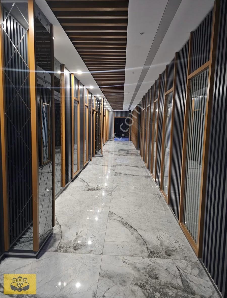 Sosyal Donatılı+havuzlu+güvenlikli Sitede 3+1 Açık Mutfak - Görsel 9