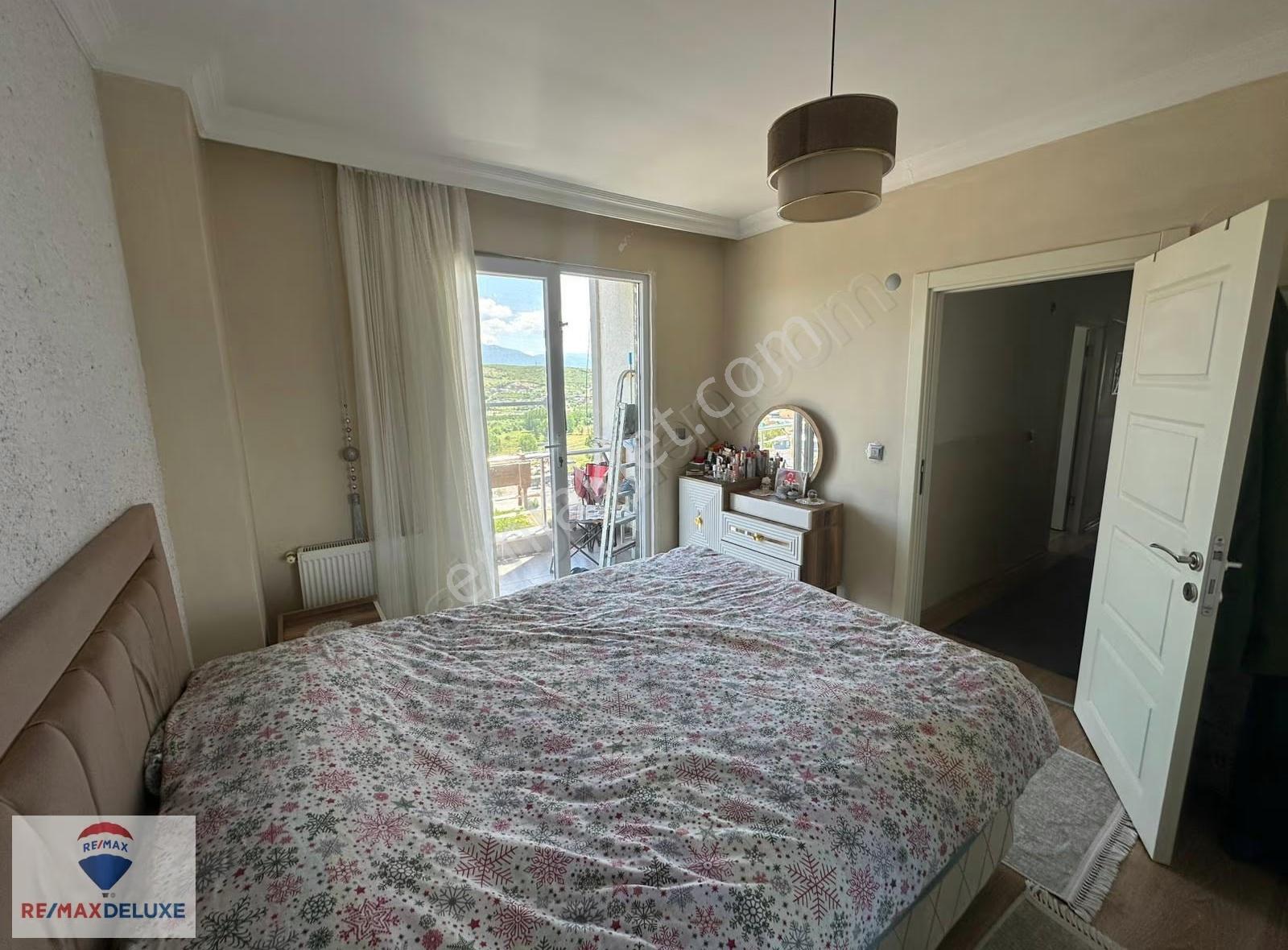 Remax Deluxe'den Çayırköy Mahallesinde Fırsat 2+1 Satılık Daire - Görsel 5