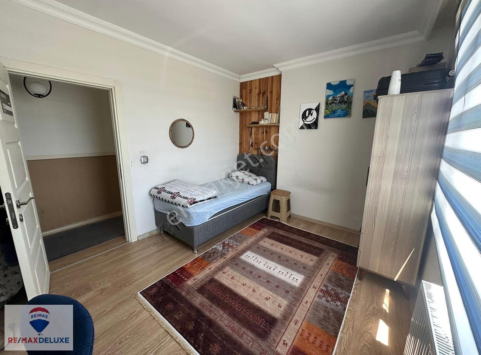 Remax Deluxe'den Çayırköy Mahallesinde Fırsat 2+1 Satılık Daire - Görsel 21