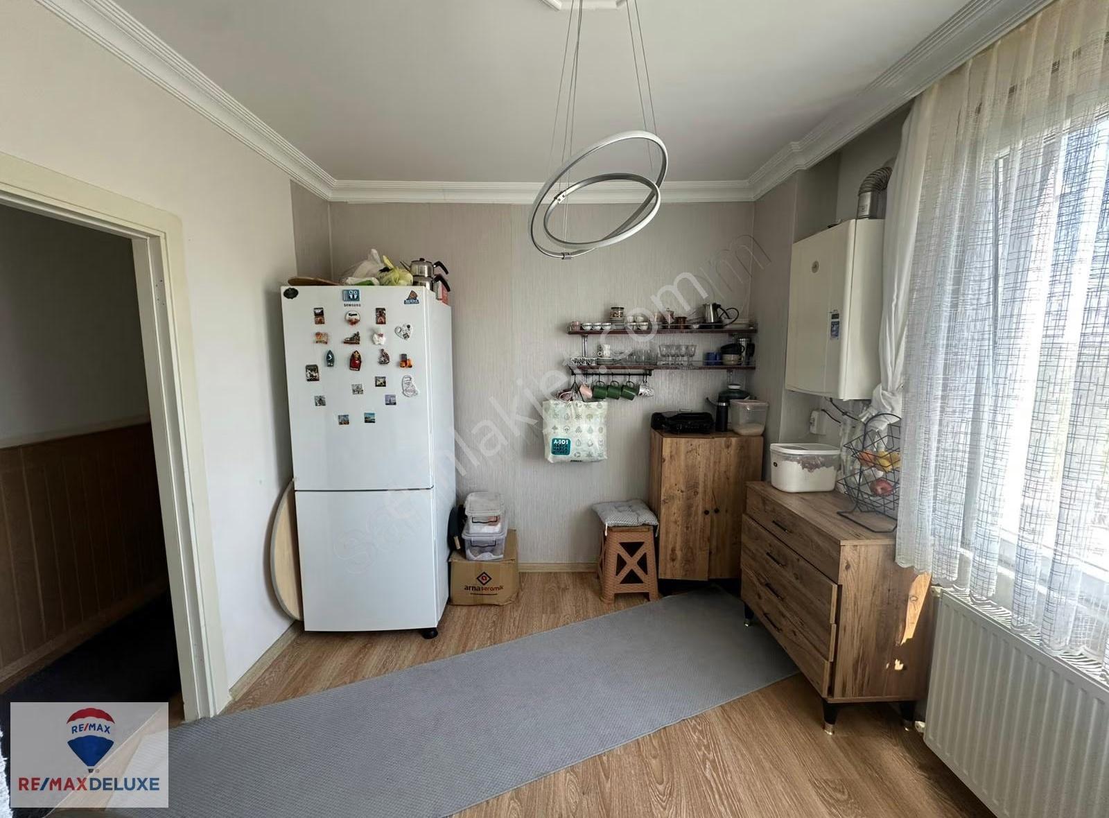 Remax Deluxe'den Çayırköy Mahallesinde Fırsat 2+1 Satılık Daire - Görsel 18