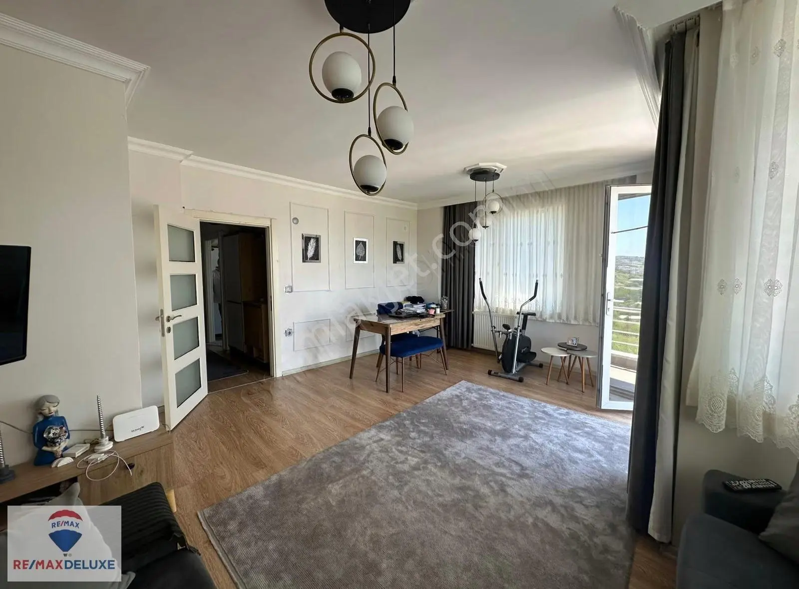Remax Deluxe'den Çayırköy Mahallesinde Fırsat 2+1 Satılık Daire - Görsel 3
