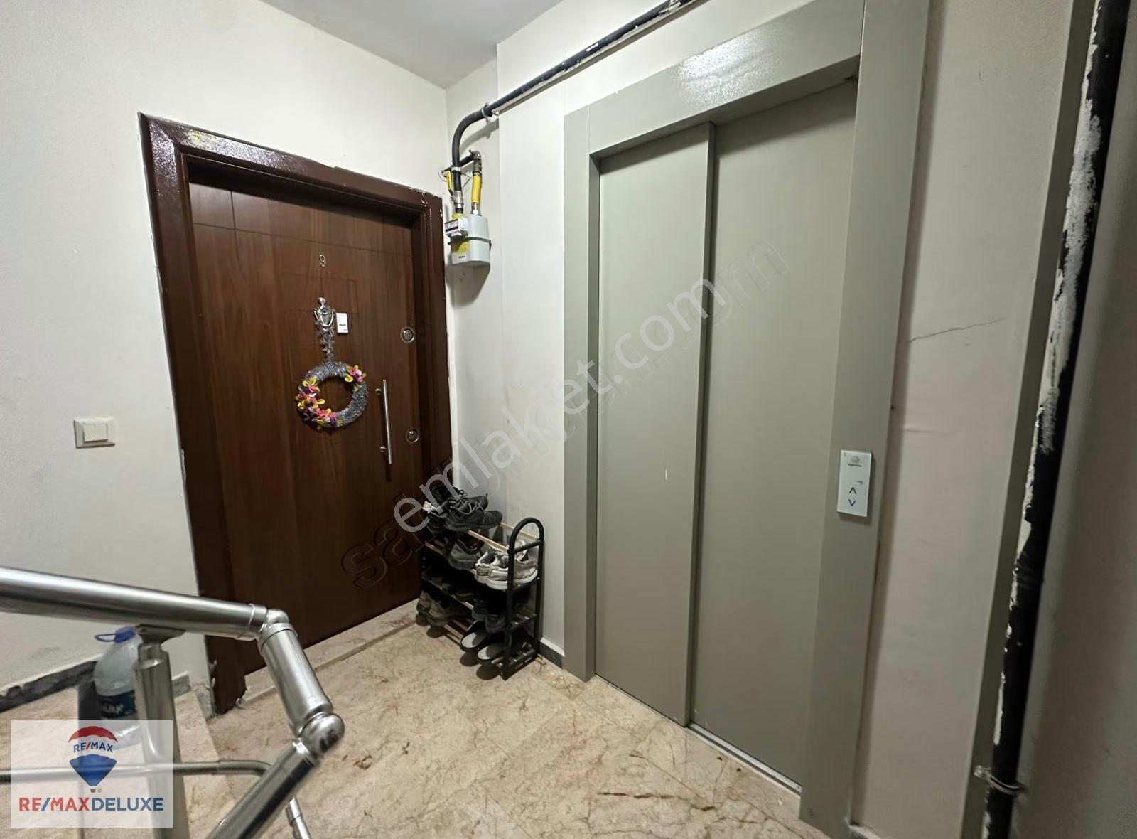 Remax Deluxe'den Çayırköy Mahallesinde Fırsat 2+1 Satılık Daire - Görsel 28