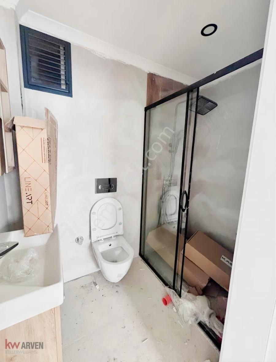 Başiskele Sahilde Denize Sıfır Kiralık 2+1 Ara Dubleks Daire - Görsel 14