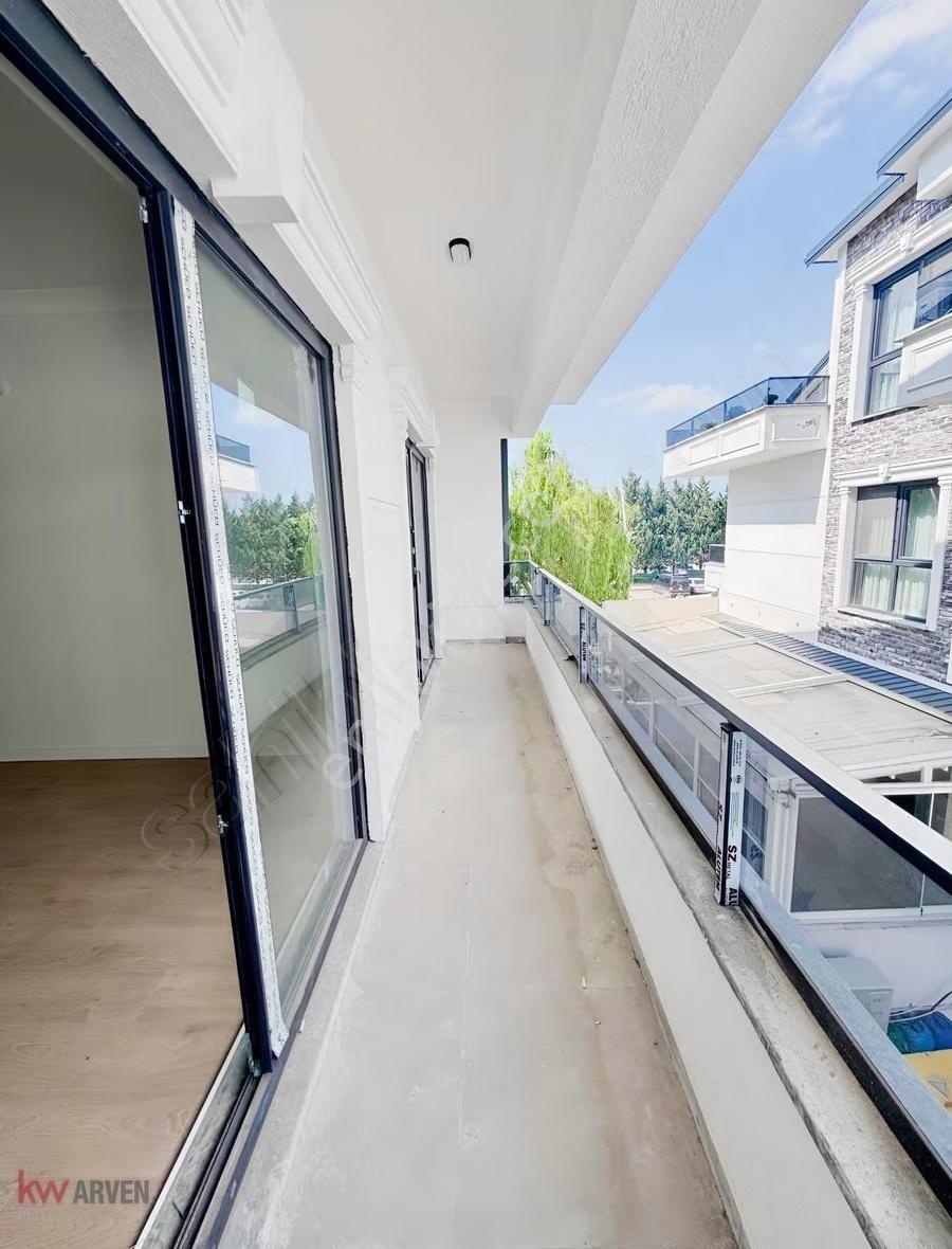 Başiskele Sahilde Denize Sıfır Kiralık 2+1 Ara Dubleks Daire - Görsel 23