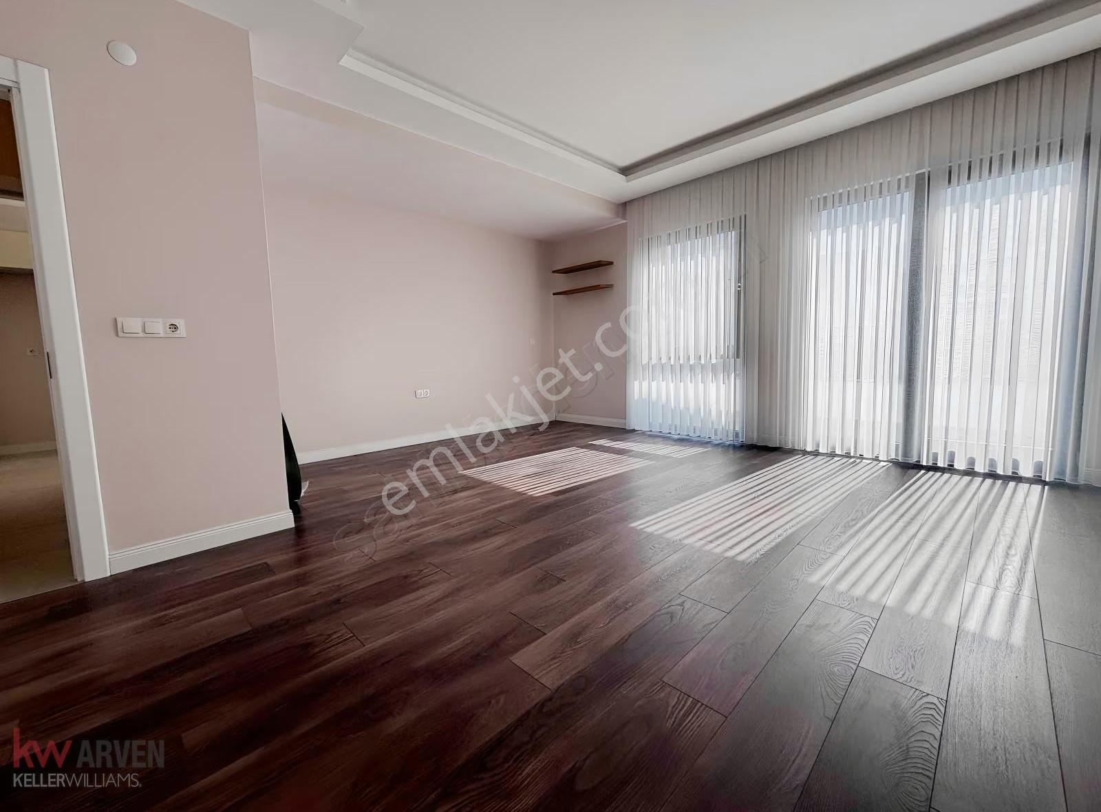 Başiskele Sahil Kenarı Kiralık 3+1 Çatı Dubleks Daire - Görsel 14