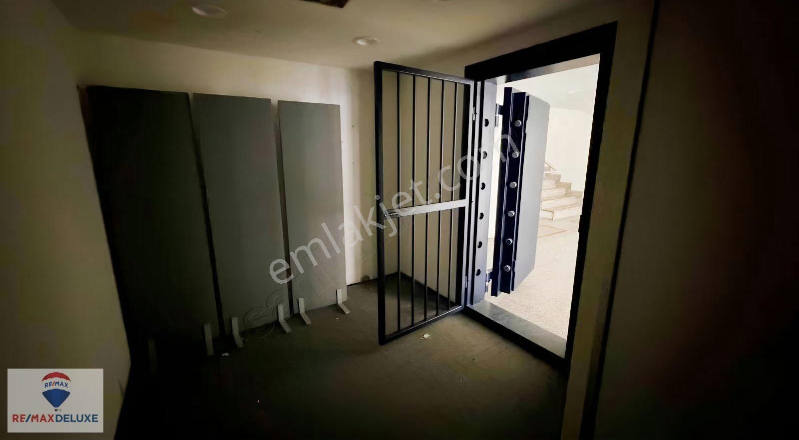 İzmit Bekirdere'de Merkezi Lokasyonda Kiralık Komple Bina - Görsel 3