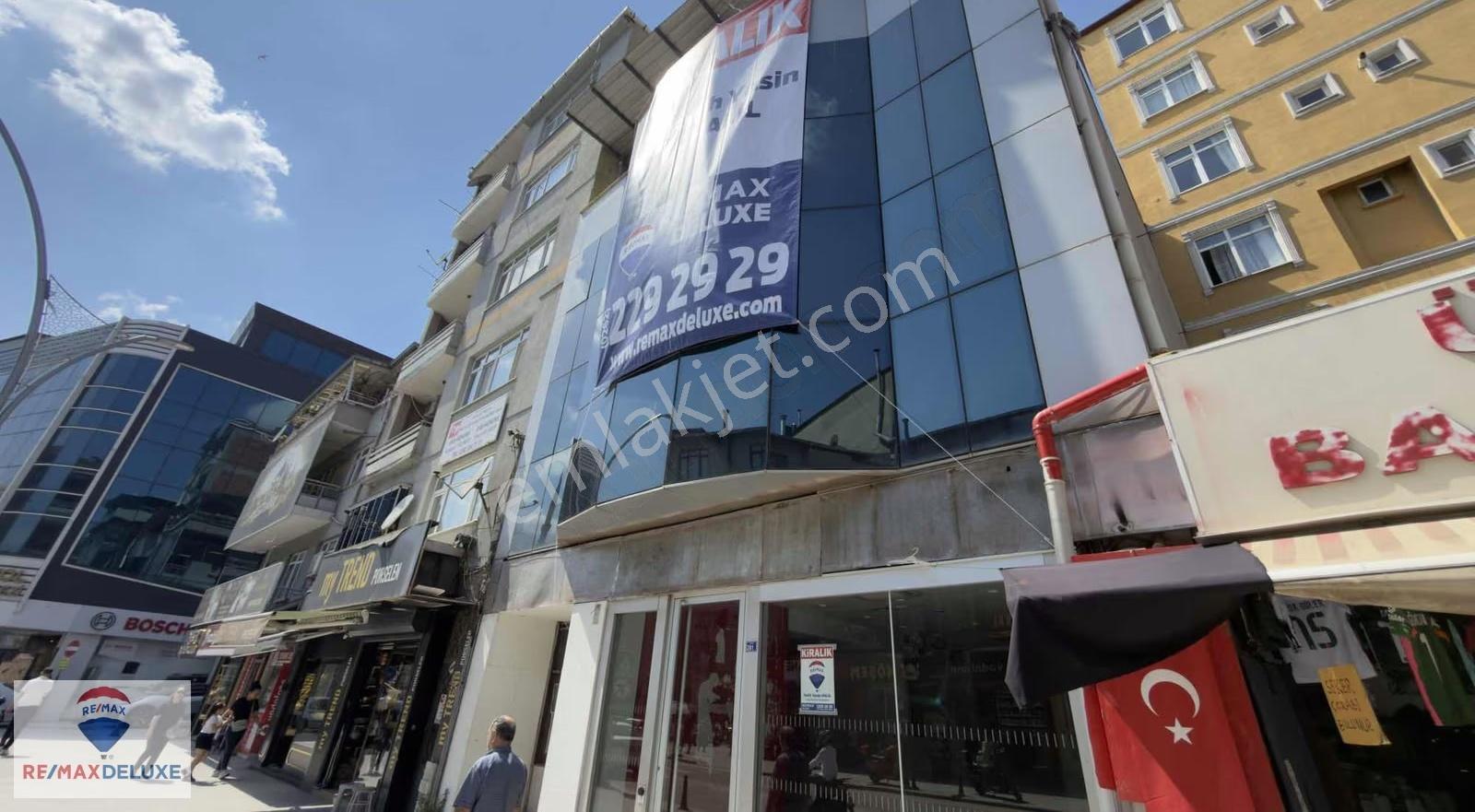 İzmit Bekirdere'de Merkezi Lokasyonda Kiralık Komple Bina - Görsel 14