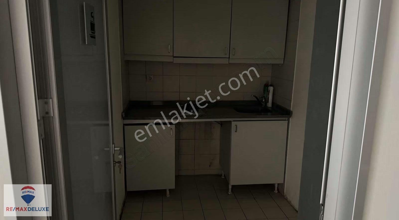İzmit Bekirdere'de Merkezi Lokasyonda Kiralık Komple Bina - Görsel 8