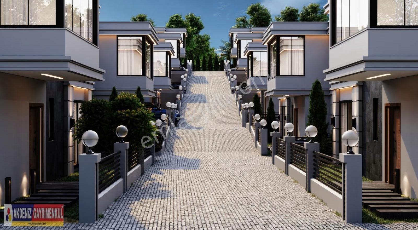 Bulvar'a Yakın Site İçi Yerden Isıtmalı Sıfır Lüks Villa