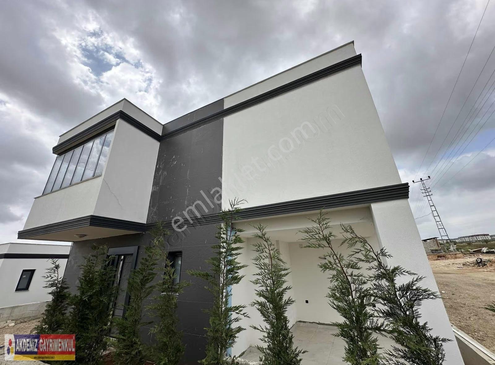 Bulvar'a Yakın Site İçi Yerden Isıtmalı Sıfır Lüks Villa - Görsel 20