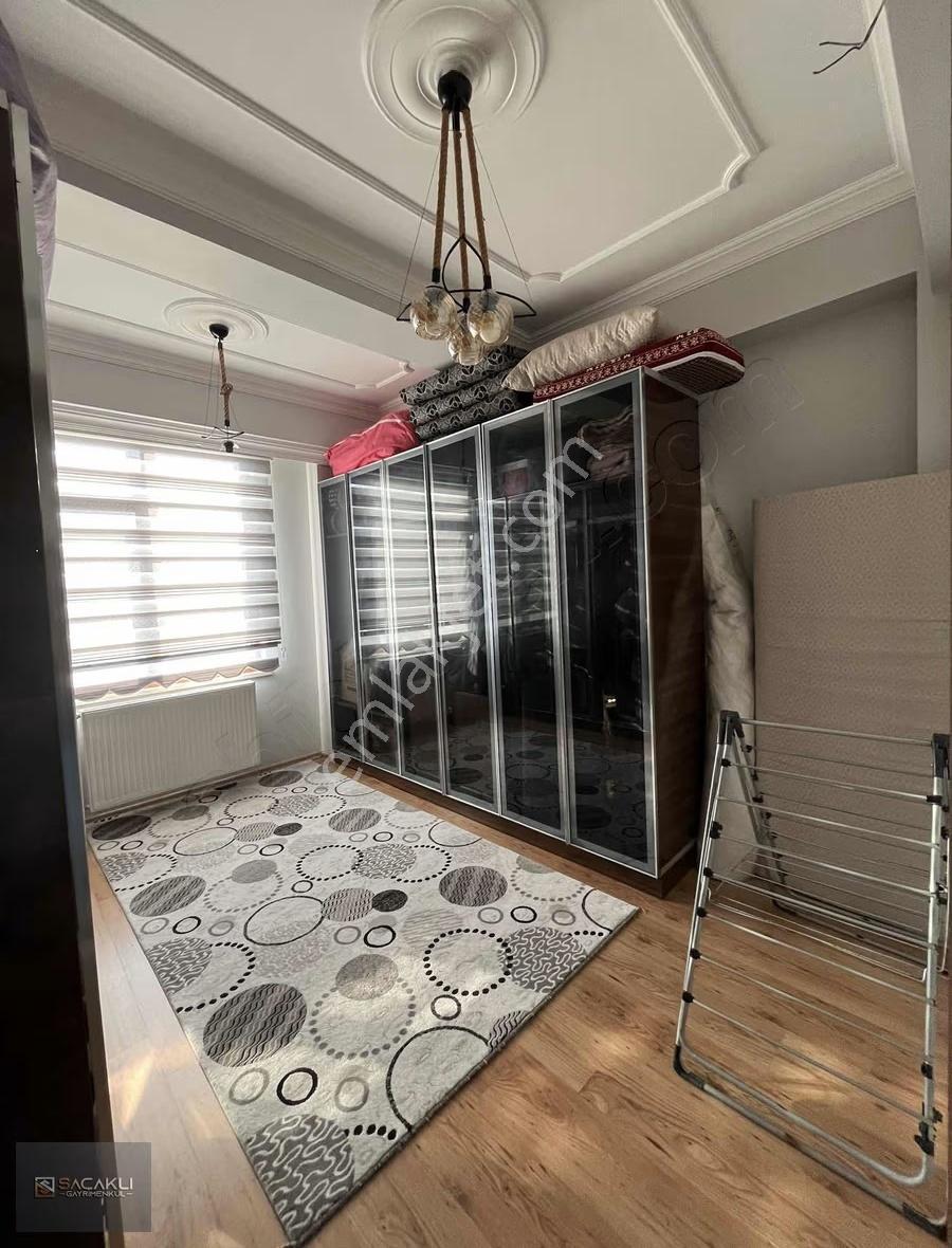 Kadir Saçaklı Emlak'tan Merkezi Konumda Ara Kat 4+1 Kiralığımız - Görsel 10