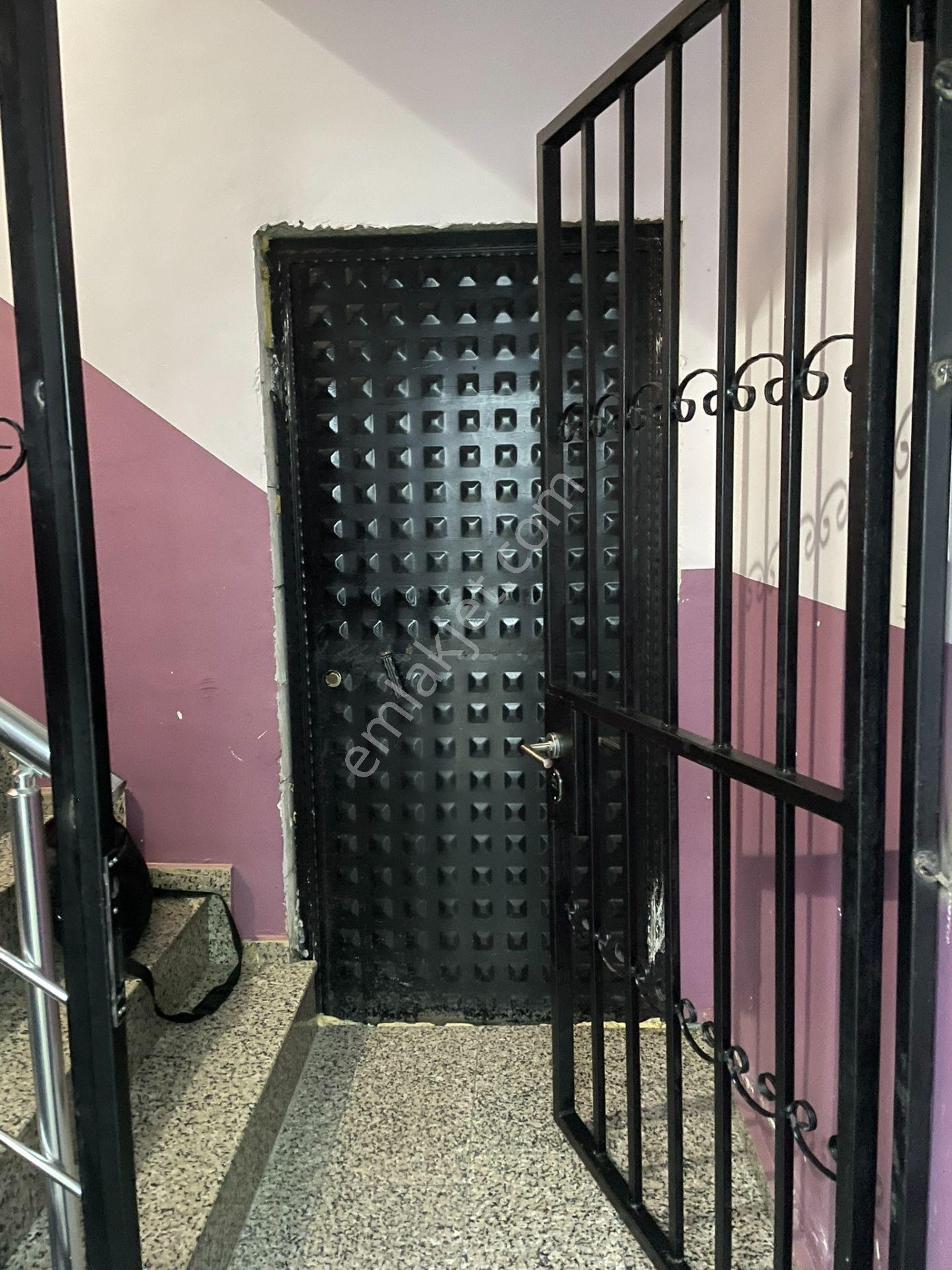 Gaziosmanpaşa Merkez Mah. Yeşilova Sokak Net 130 M² 2+1 (60 M² Müstakil Bahçeli) - Görsel 19