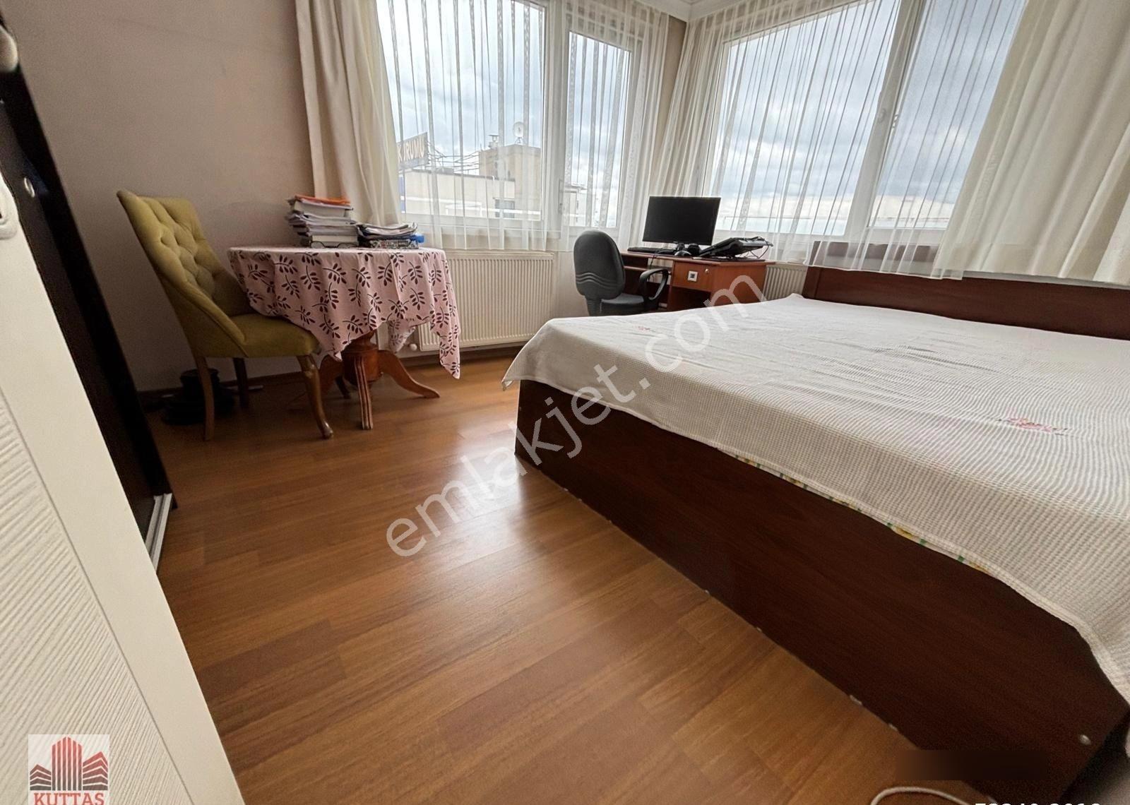 Metro Karşısı Teraslı Eşyalı 2+1 Kiralık Daire - Görsel 14
