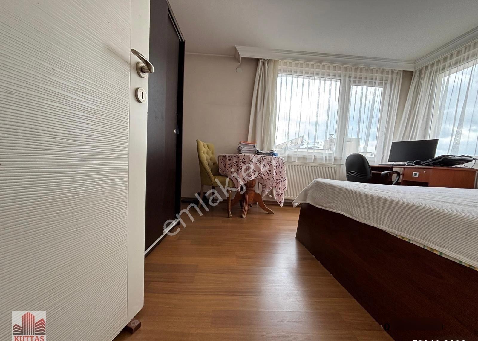 Metro Karşısı Teraslı Eşyalı 2+1 Kiralık Daire - Görsel 15