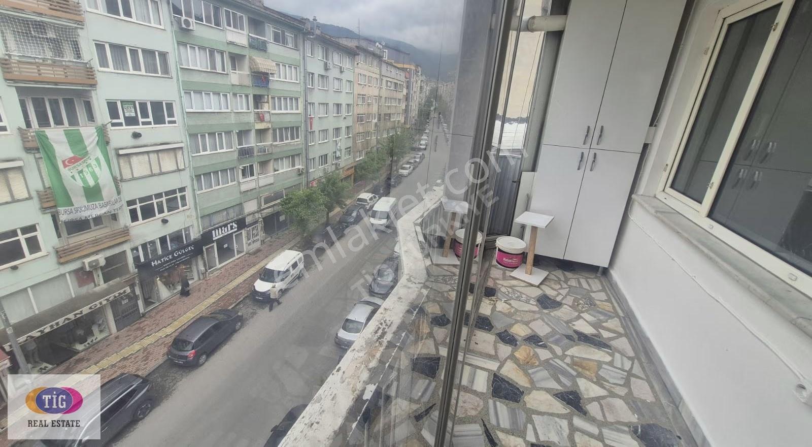 Tek İşim Gayrimenkulden Yıldırımda Kiralık Bakımlı Daire - Görsel 20
