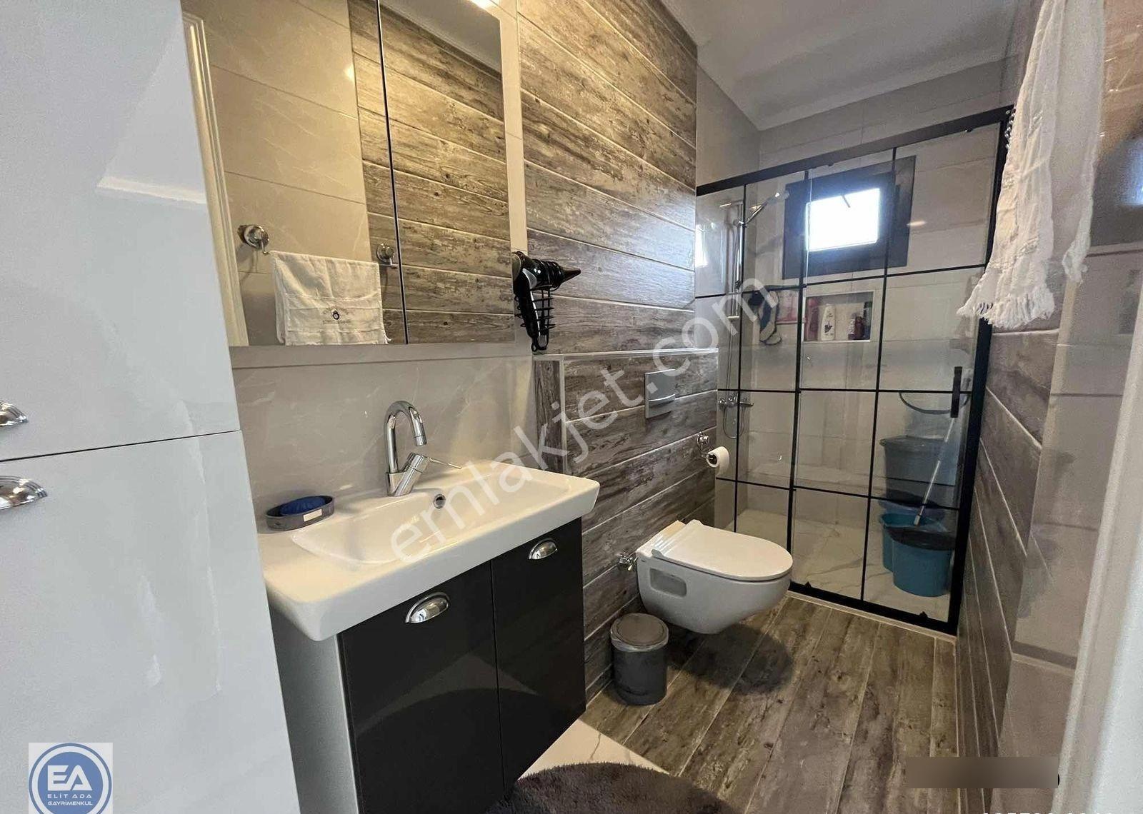 Davutlar Havuzlu Site İçerisinde 3+1 Geniş Villa - Görsel 33