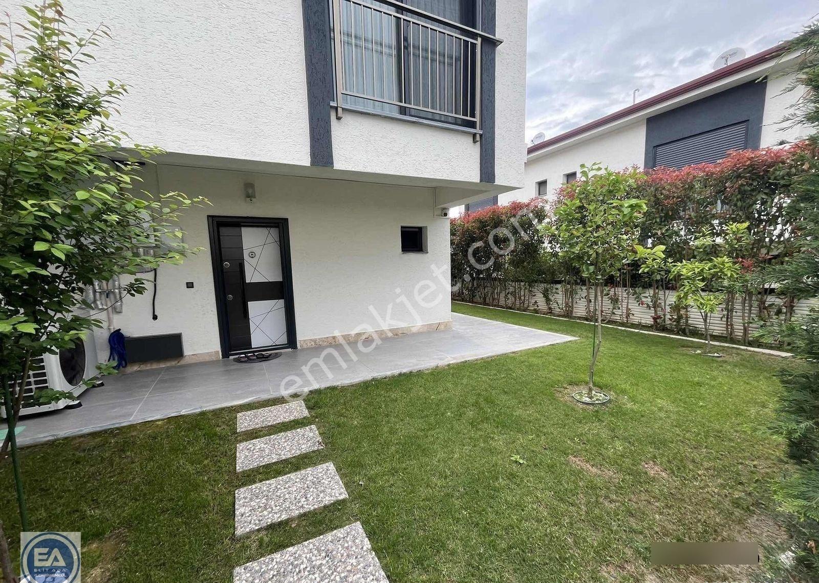 Davutlar Havuzlu Site İçerisinde 3+1 Geniş Villa - Görsel 13