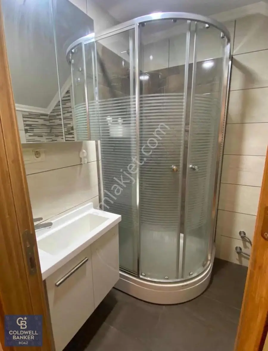 Salacak'ta Fırsat 1+1 Kiralık Daire - Görsel 14