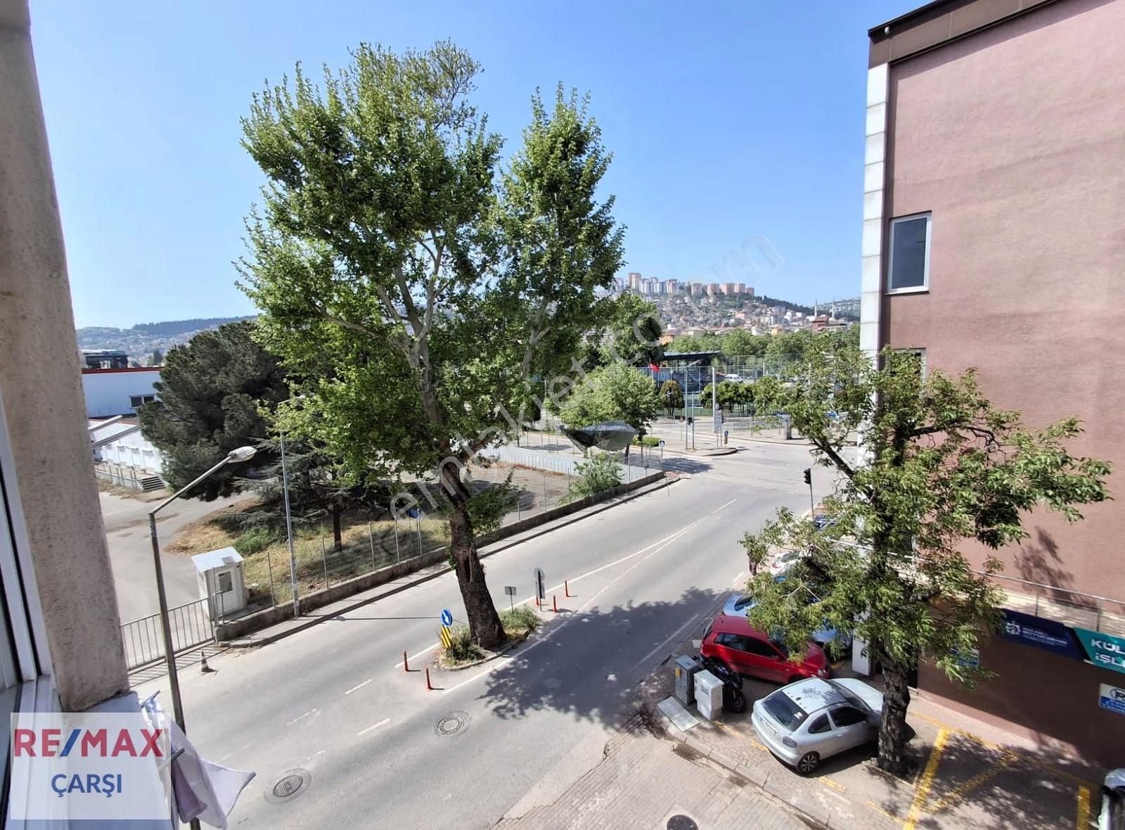 İzmit Merkez De Tramvaya Yürüme Mesafesinde 3+1 Satılık Daire. - Görsel 22