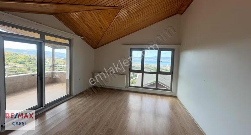 Başiskele Döngelde Kiralık 2+2 Daire - Görsel 6