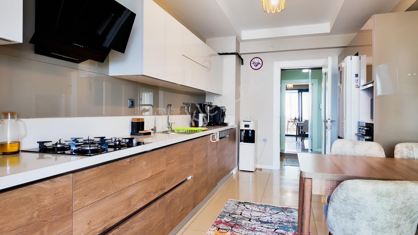 Aydın Efeler Green Park Sitesi'nde Satılık 3+1 Arakat Daire - Görsel 13