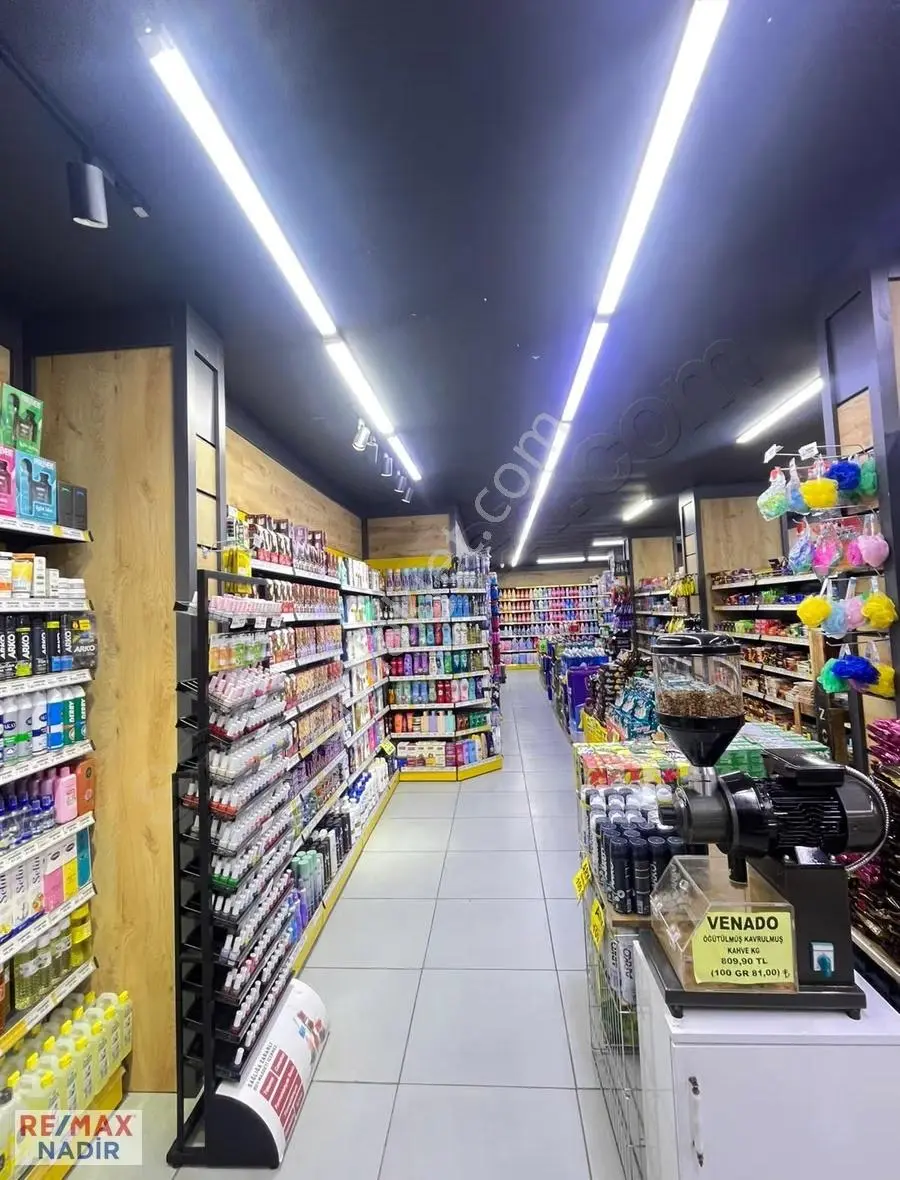 Teyyaredüzünün Gözde Noktasında Aktif Çalışan Devren Market - Görsel 5