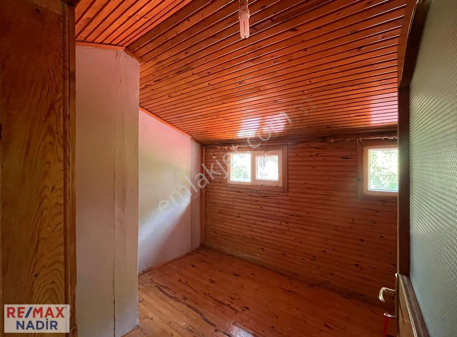Remax'te Tirebolu Hamam Mah'de Sahile 1 Dk Mesafede 3+2 Dubleks - Görsel 9