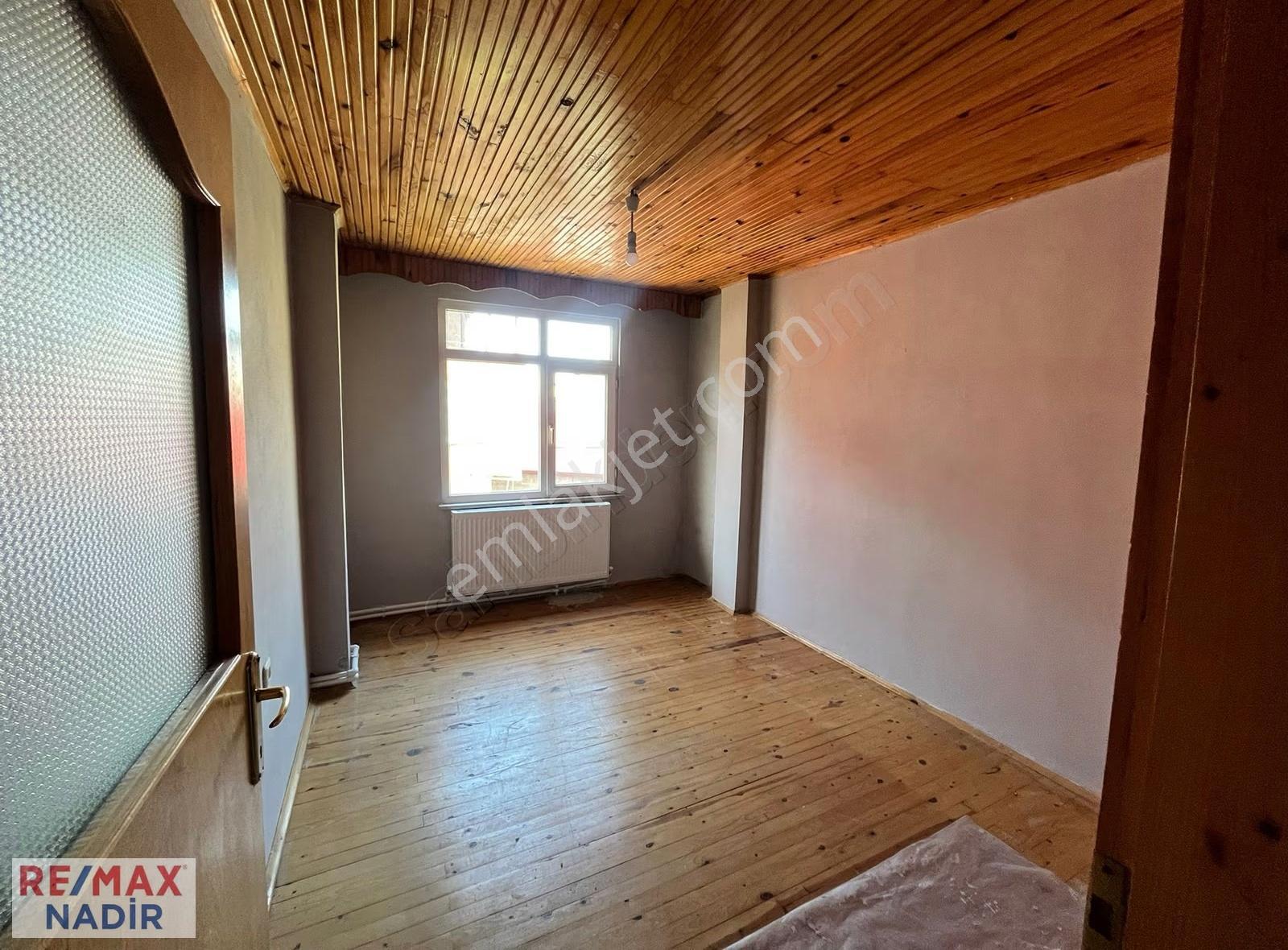 Remax'te Tirebolu Hamam Mah'de Sahile 1 Dk Mesafede 3+2 Dubleks - Görsel 7