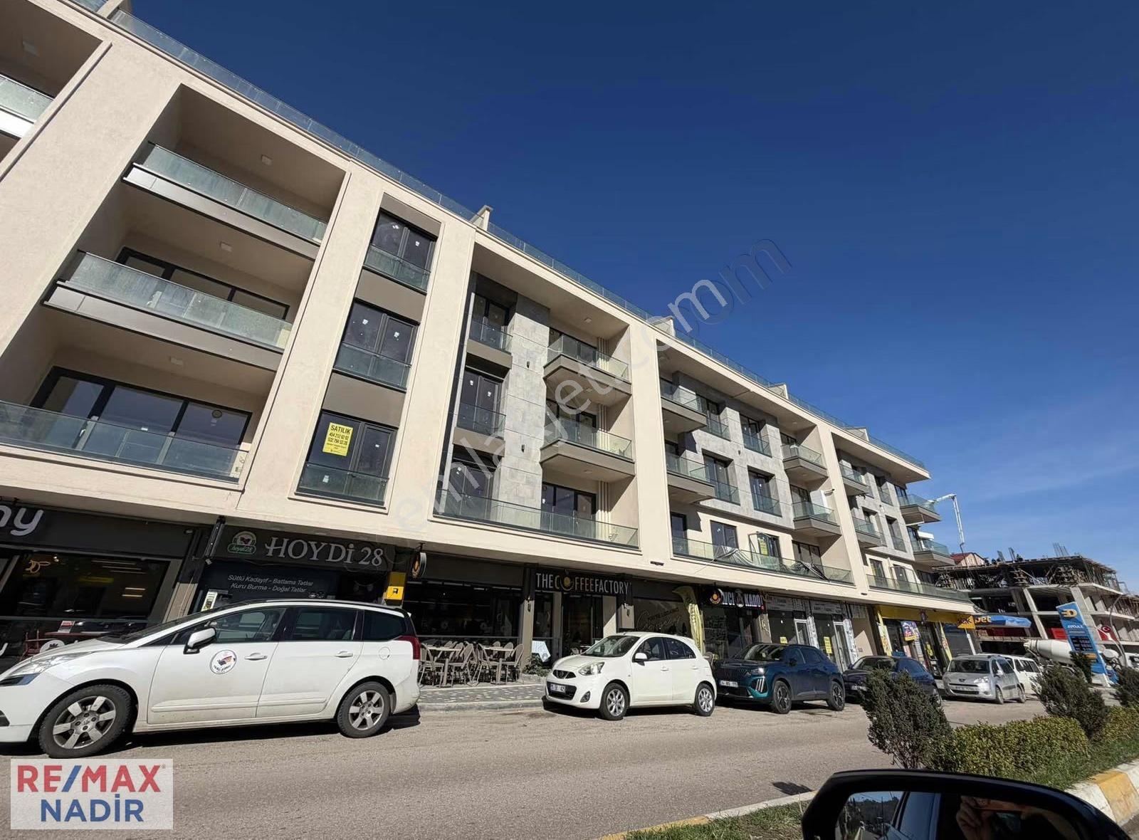 Hastane Karşısı Prestijli Home Ofis Fırsatı!