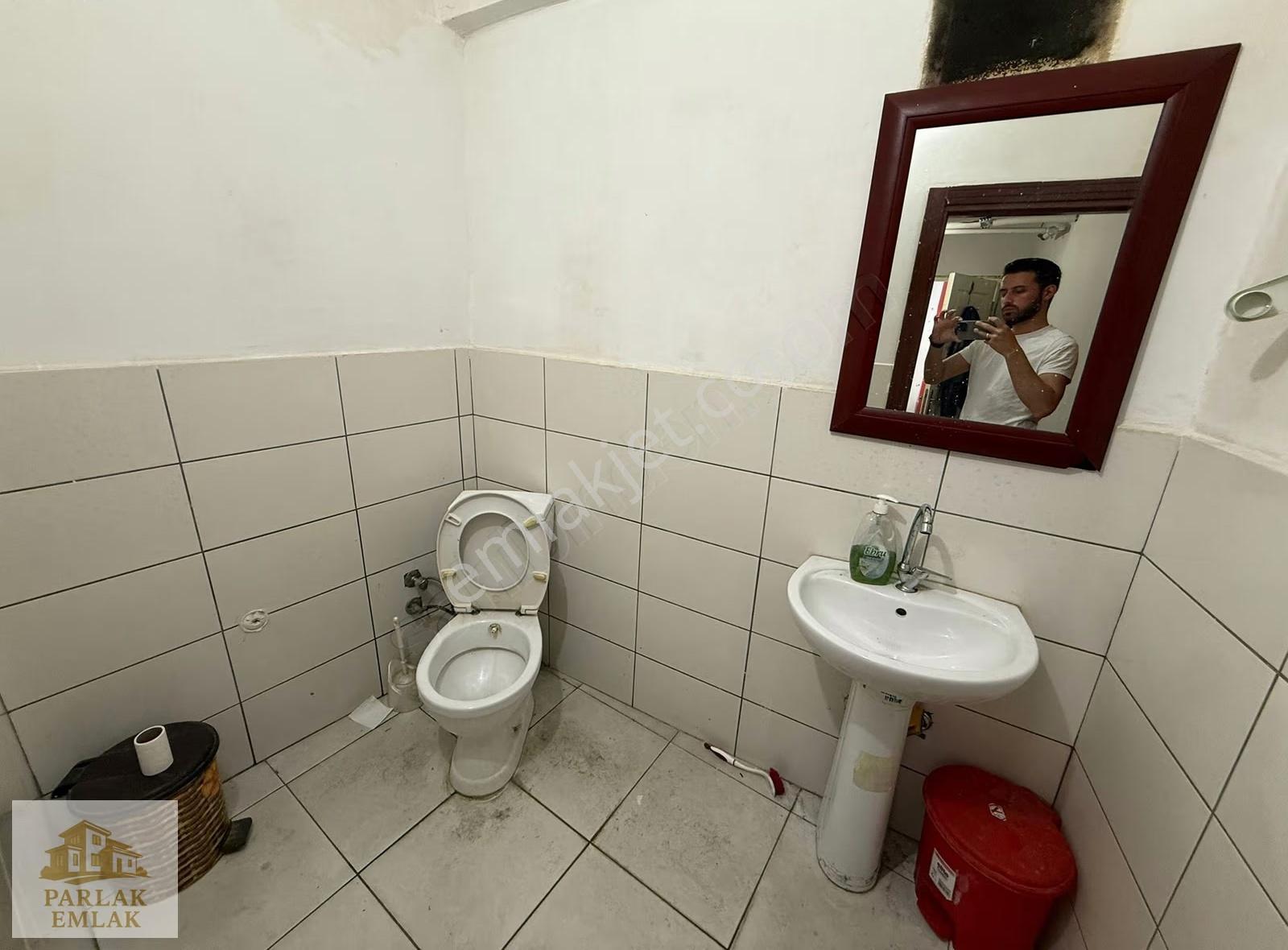 Parlak'tan Üsküdar^da İşlek Cadde Üzerinde 70m2 Kiralık Dükkan* - Görsel 18