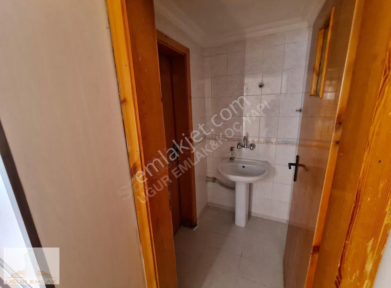 Bosna Hersek'te Pazara Yakın, 3+1, 115m² Kiralık Daire - Görsel 17