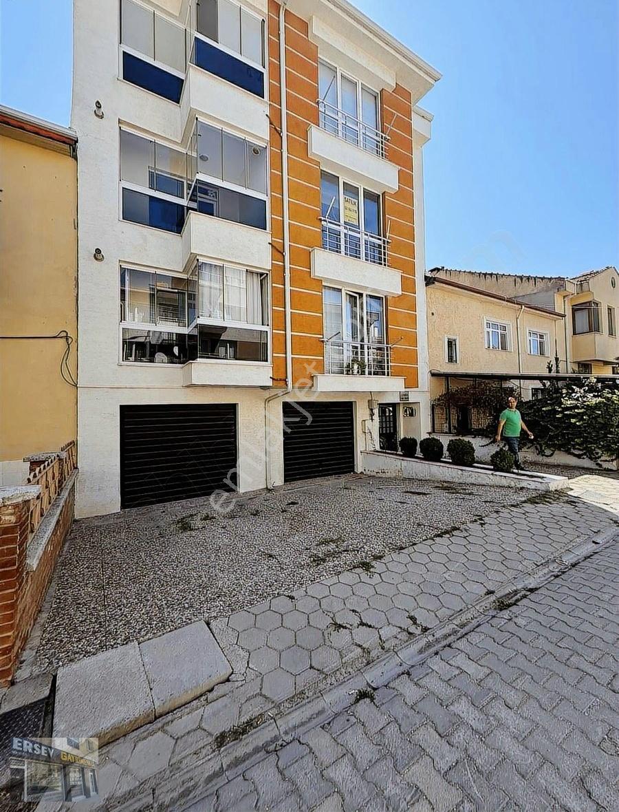 Ersev'den Ertuğrulgazi Mah. Arakat 130 M2 3+1