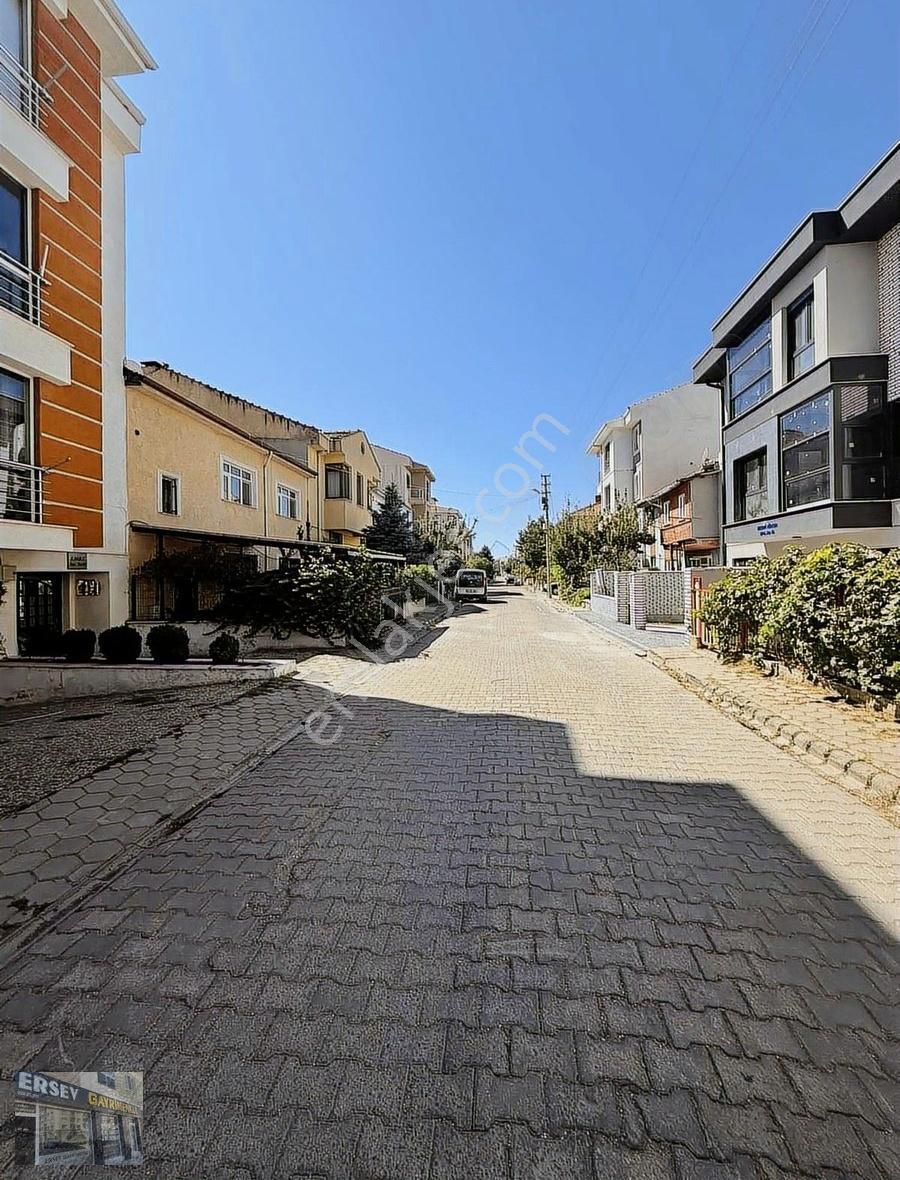 Ersev'den Ertuğrulgazi Mah. Arakat 130 M2 3+1 - Görsel 4