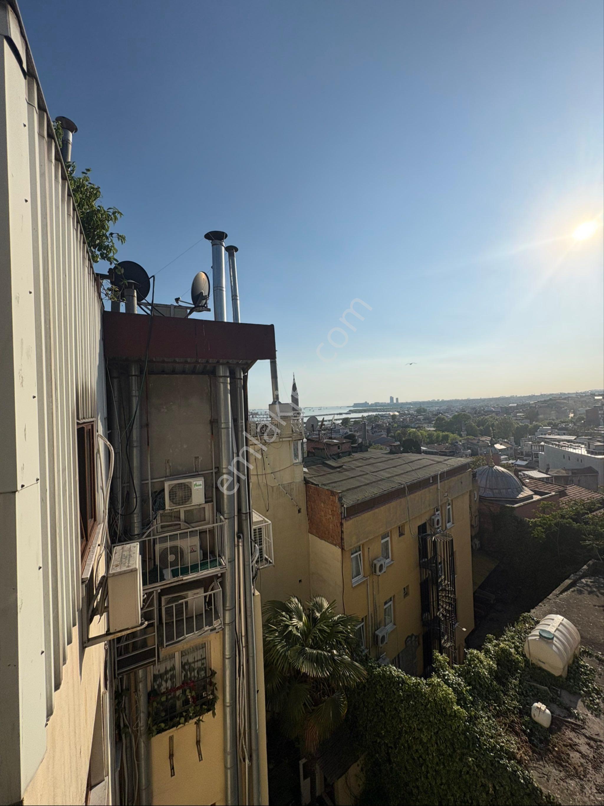 Sultanahmet’te Deniz Manzaralı Satılık 4+1 Daire - Görsel 24