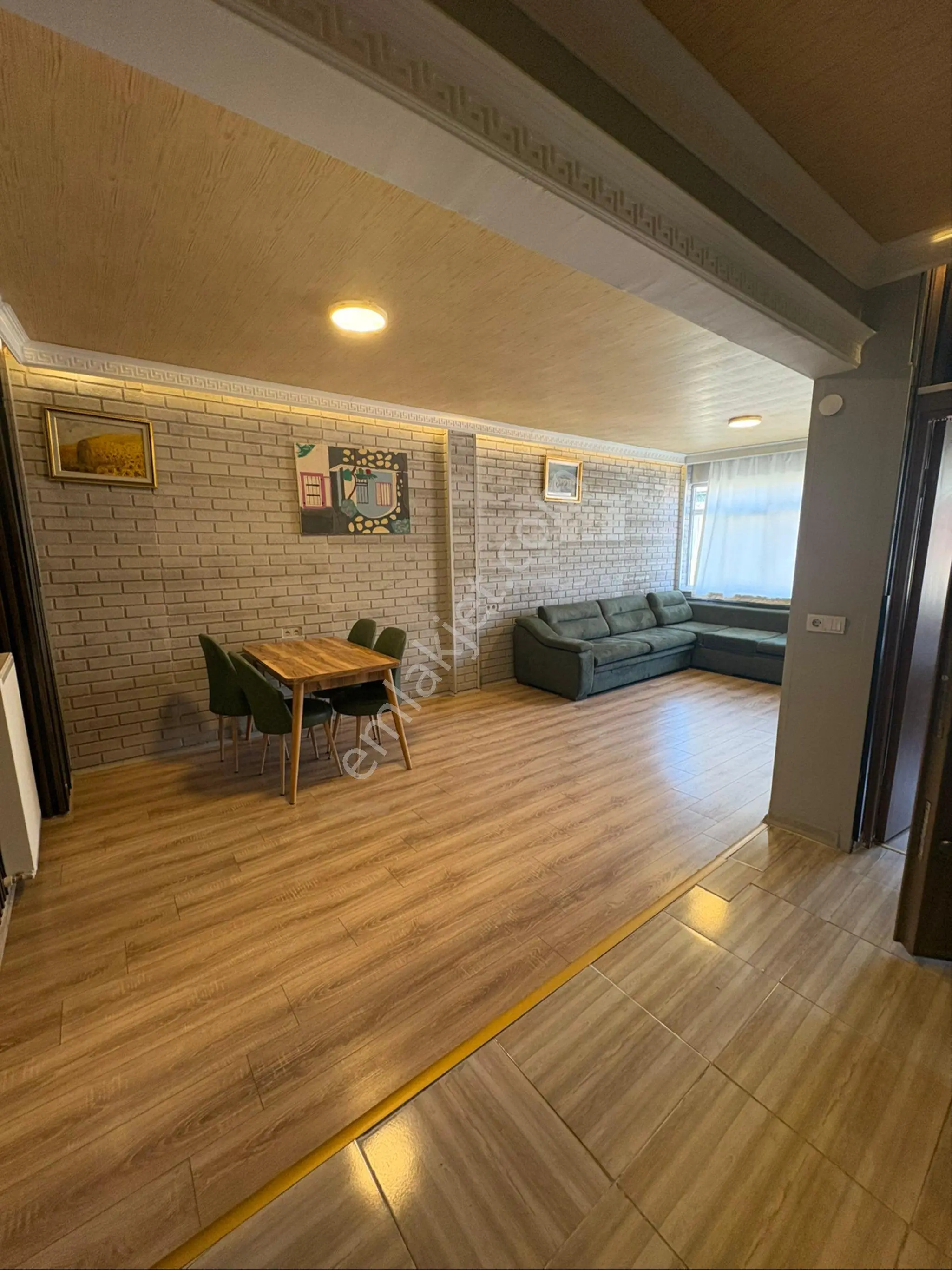 Sultanahmet’te Deniz Manzaralı Satılık 4+1 Daire