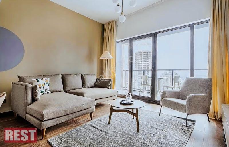 Rotana Rezidansda Balkonlu Kiralık
