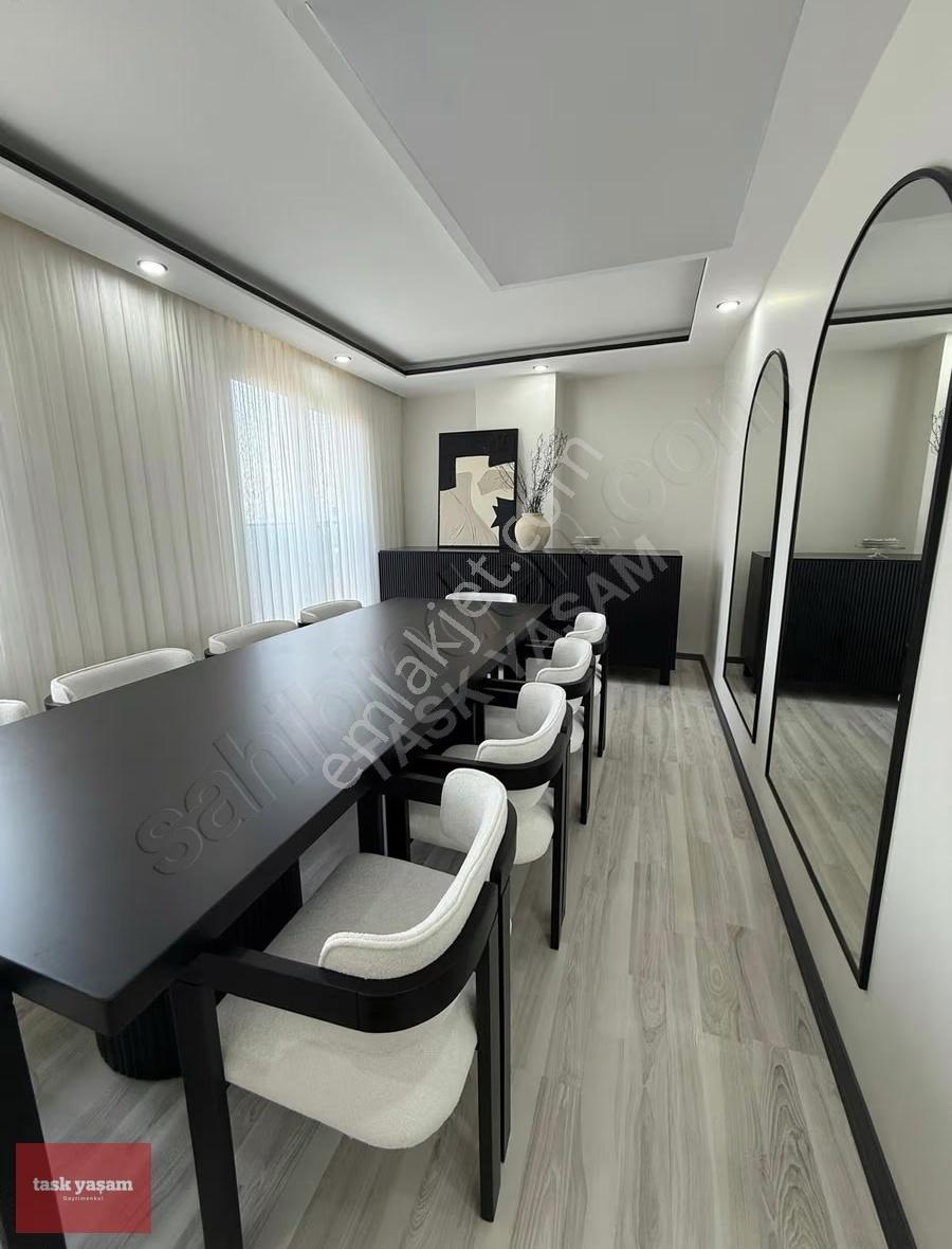 Gebze Tatlıkuyu Mh. Deniz Manzaralı Lüx 5+2 Satılık Dublex Daire - Görsel 18