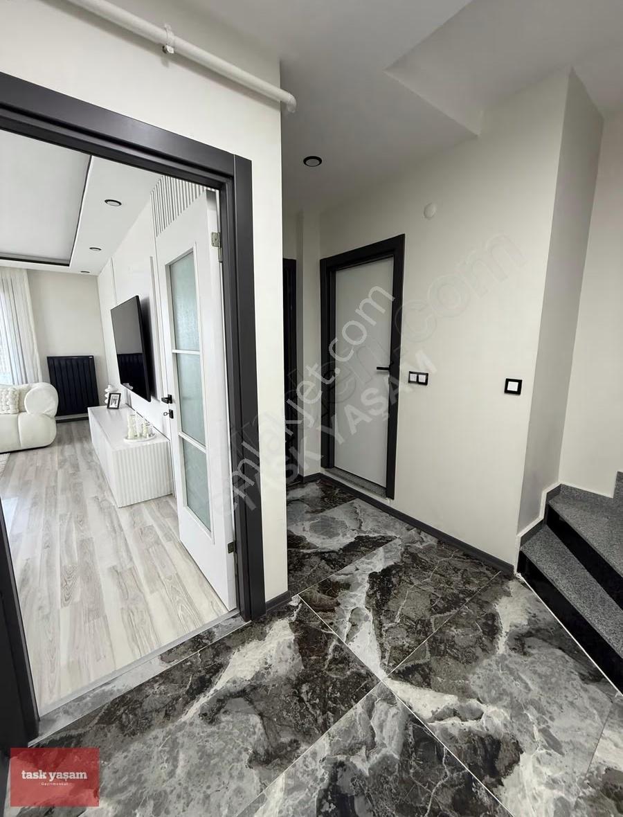 Gebze Tatlıkuyu Mh. Deniz Manzaralı Lüx 5+2 Satılık Dublex Daire - Görsel 12