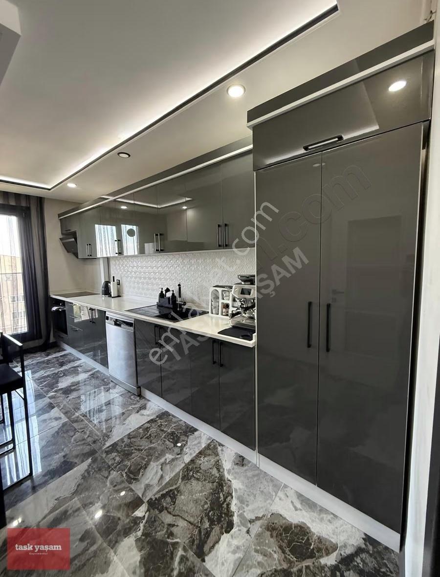 Gebze Tatlıkuyu Mh. Deniz Manzaralı Lüx 5+2 Satılık Dublex Daire - Görsel 17