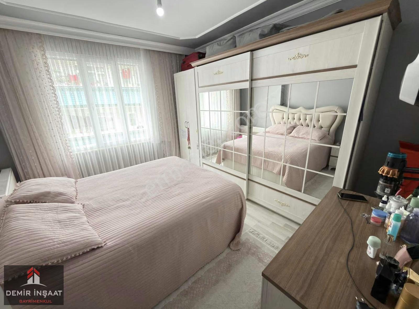 Demir İnşaat 50.yıl Mh 3+1'den 2+1'e Çevrilmiş 135m² 2.kat Daire - Görsel 9