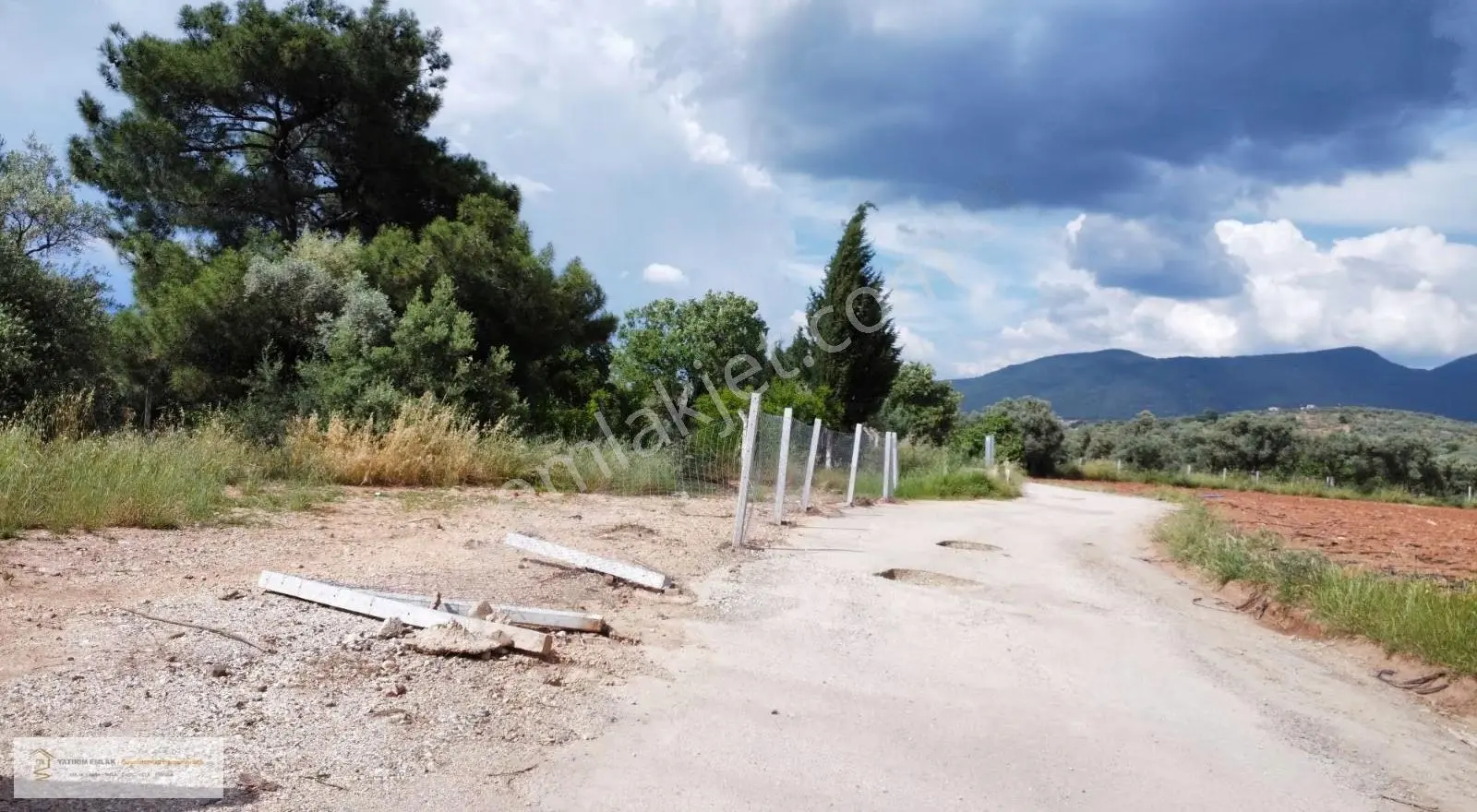 Yatırım Emlak'tan Karakızlar Mah.de Satılık Tek Tapu Tarla. - Görsel 4