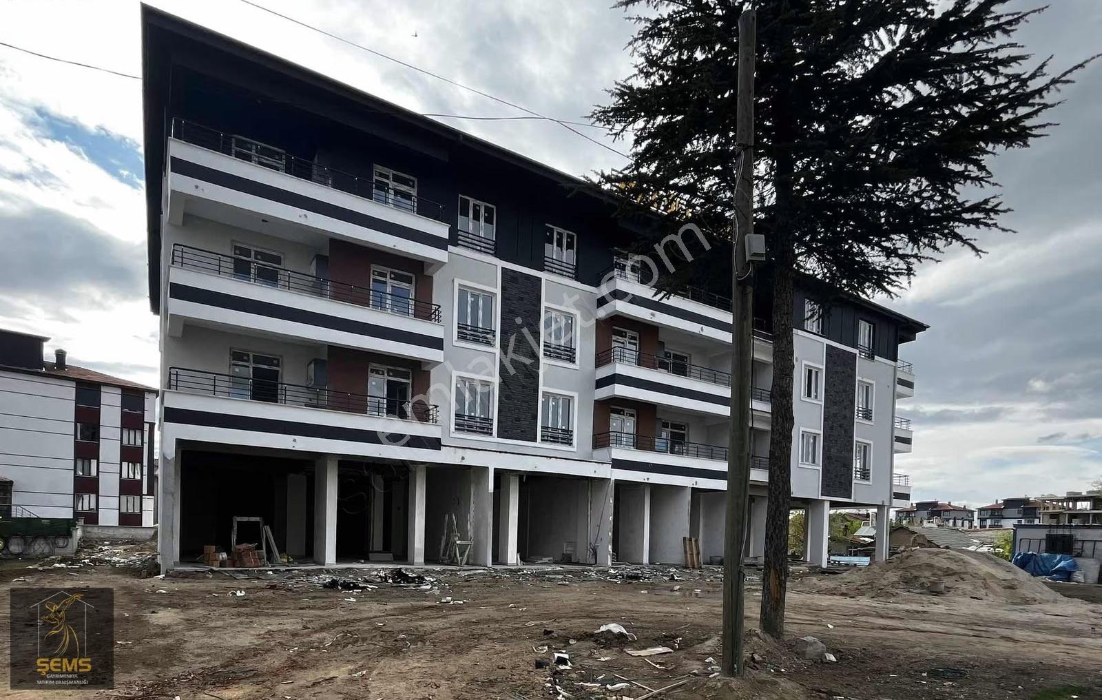Caddeye Cephe Lüks Sıfır 2+1