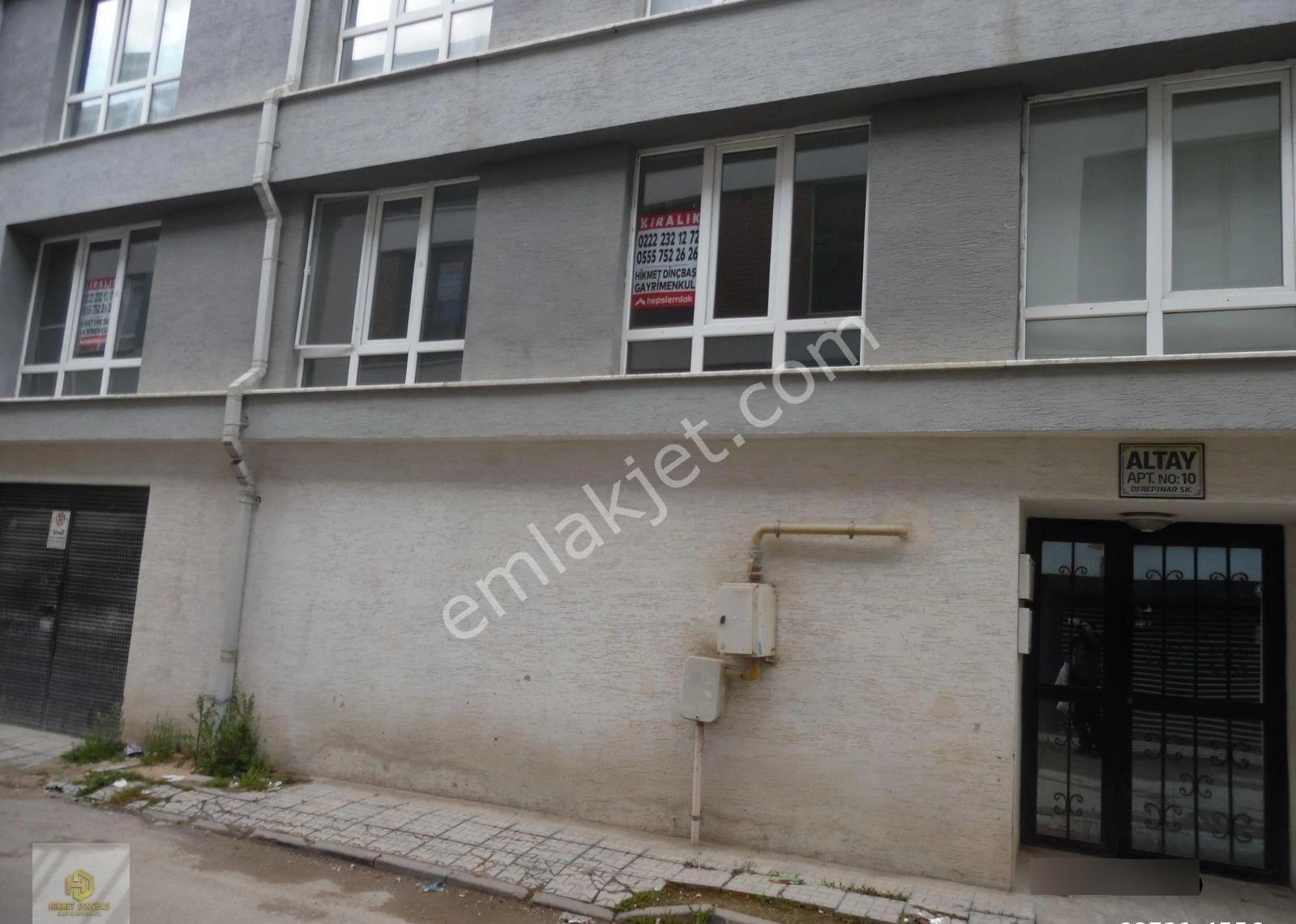 Çamlıca Mahallesinde Gündüz Ökçün Caddesi Yakını Kiralık 3+1 Daire - Görsel 28