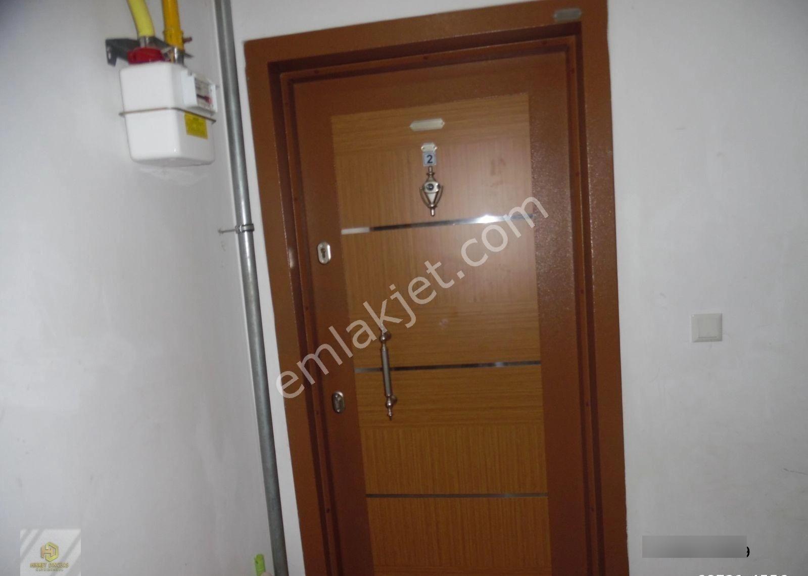 Çamlıca Mahallesinde Gündüz Ökçün Caddesi Yakını Kiralık 3+1 Daire - Görsel 15