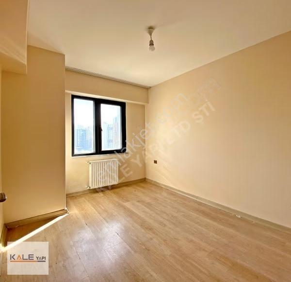 Site İçerisinde 2+1 Satılık Daire \ Tüm Sosyal İmkanlar Mevcut - Görsel 2