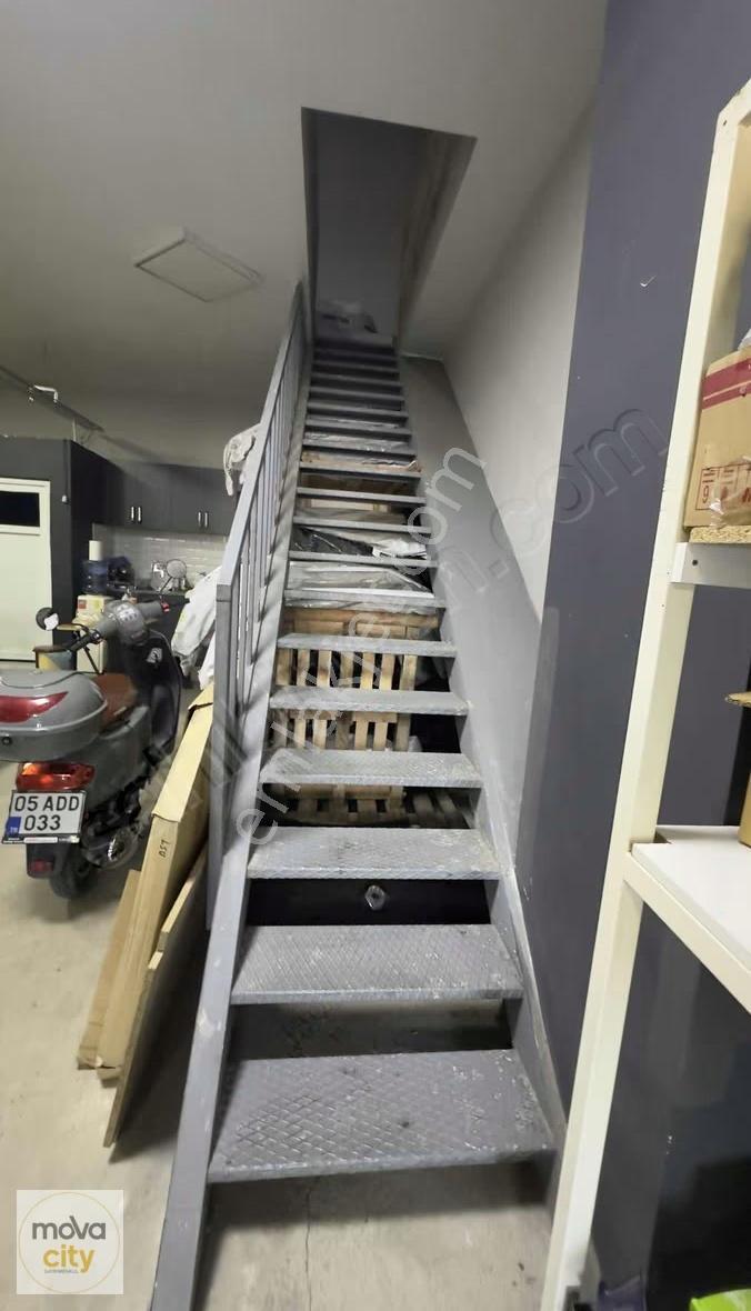Küçük Sanayi Sitesinde Satılık Cadde Cepheli 250 M2 Dükkan - Görsel 5
