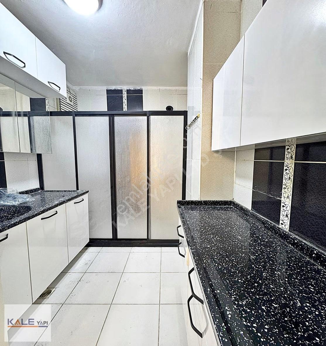 Merkezi Konum Büyük Metrekareli Rahat Ve Temiz 3+1 Satılık Daire - Görsel 35