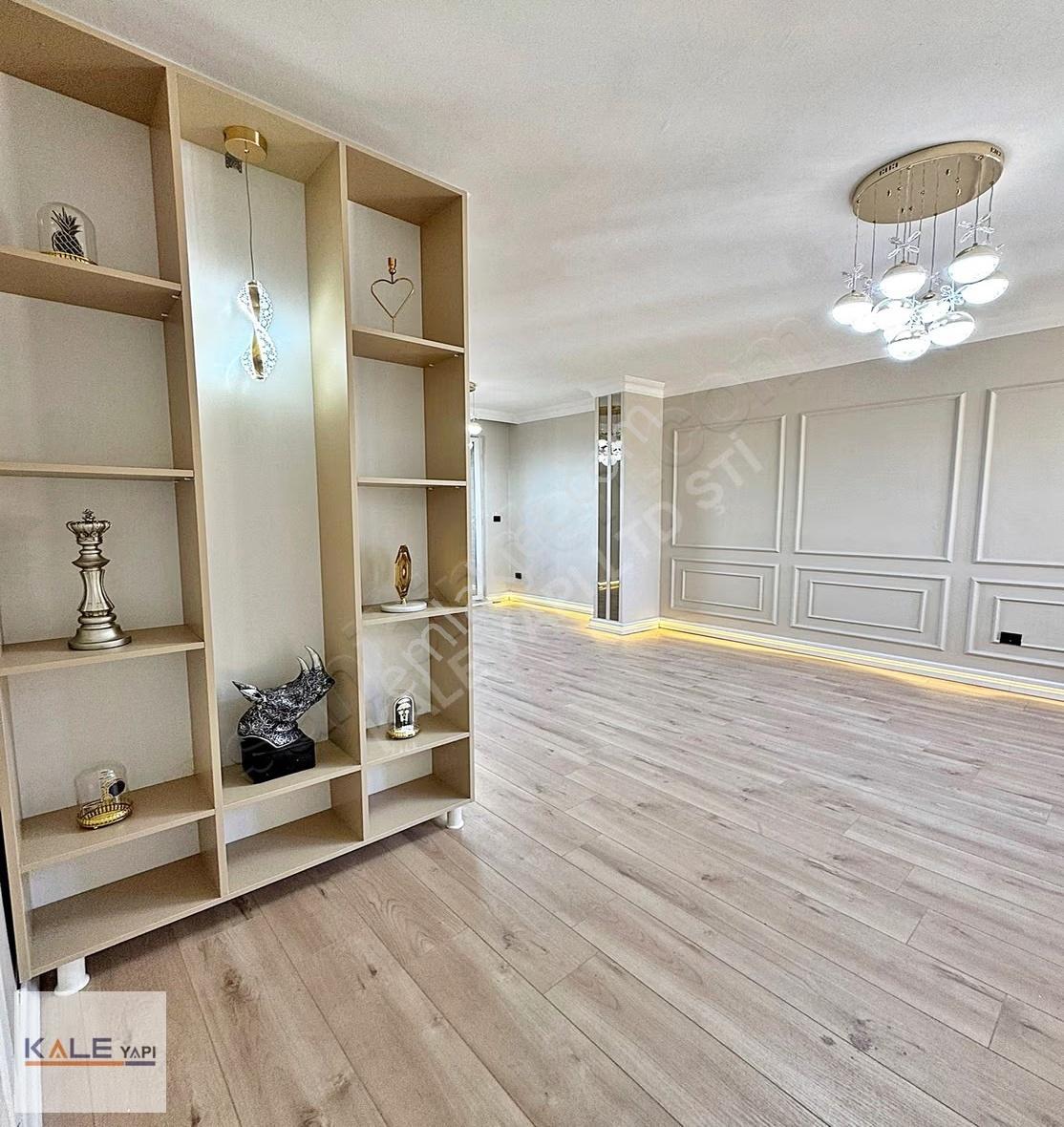 Merkezi Konum Büyük Metrekareli Rahat Ve Temiz 3+1 Satılık Daire - Görsel 26