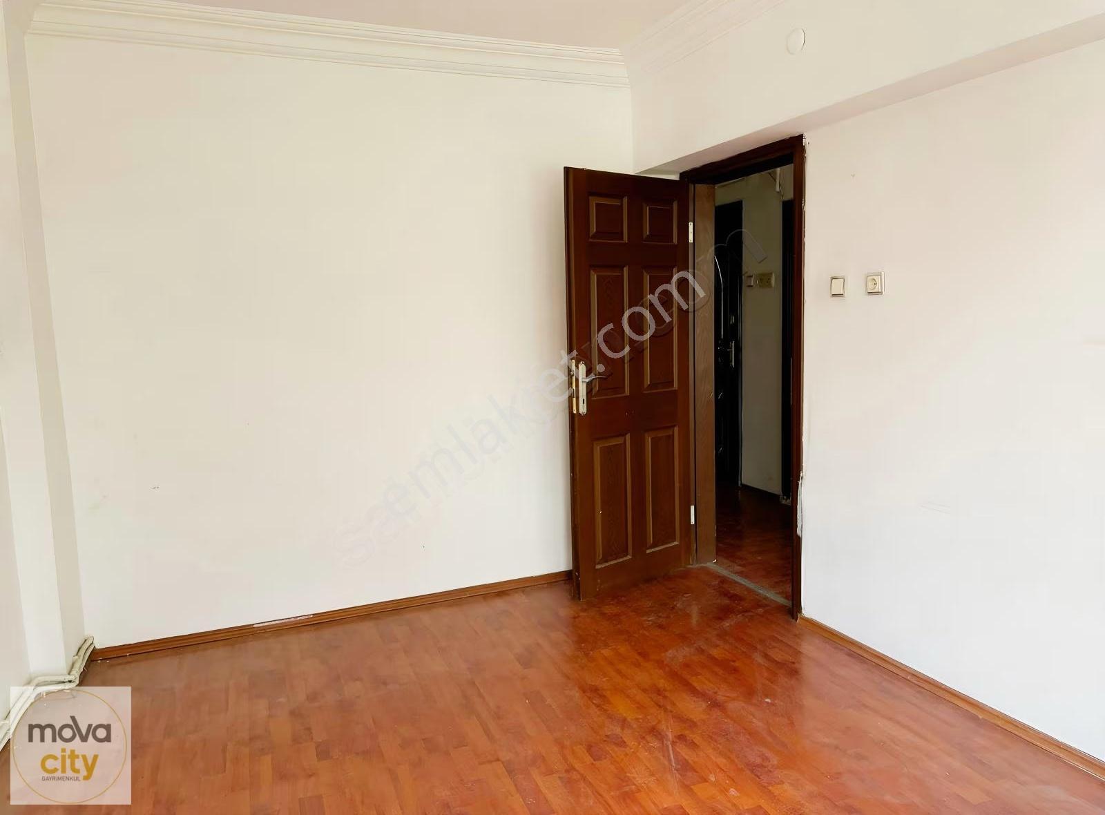 Gazi Caddesinde 3+1 Kiralık Ofis - Görsel 25
